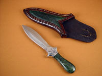 "Little Venus" Dagger: 440C high chromium stainless steel blade, hand-engraved 304 stainless steel bolsters, Alaskan Nephrite Jade gemstone handle, frog skin inlaid in hand-carved leather sheath